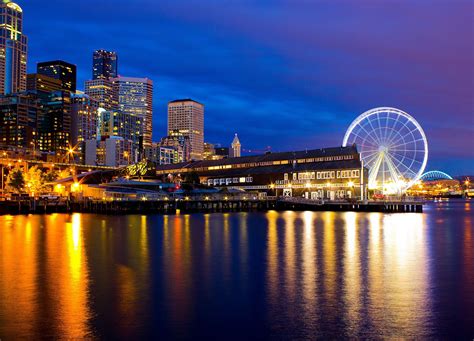 This view of Seattle and the Seattle Great Wheel is wonderful. Thanks ...