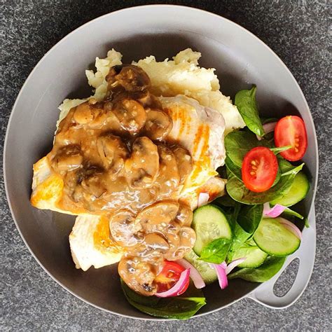 Recipe / Chicken and Mushroom Gravy - Adventure Rider