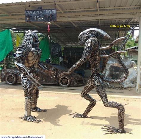 Alien vs Predator statues, lifesize recycled scrap metal art from ...