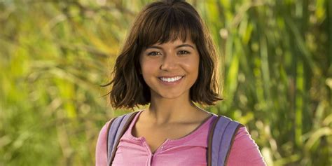 Isabela Moner is Dora the Explorer in First Movie Image