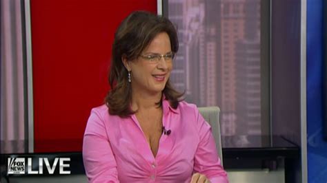 Famous and Big Breasts: Elizabeth "Liz" MacDonald from Fox News Cleavage