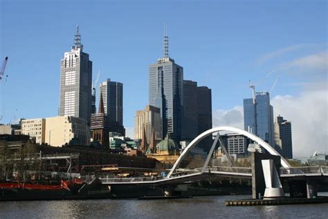 Melbourne city skyline Stock Photos, Royalty Free Melbourne city skyline Images | Depositphotos