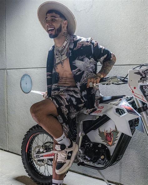 Anuel AA Outfit from May 8, 2023 in 2023 | Save outfits, Outfits, Black ...