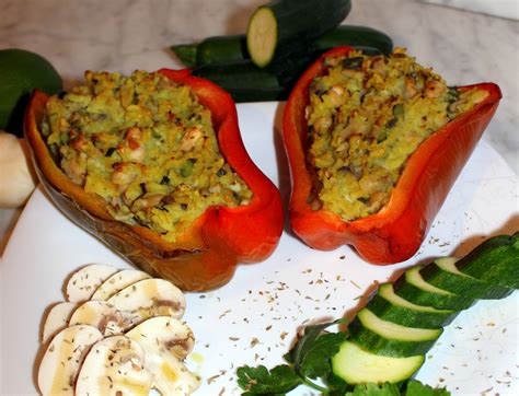 Stuffed bell peppers with zucchini and mushrooms - Bunny Mommy Cooks