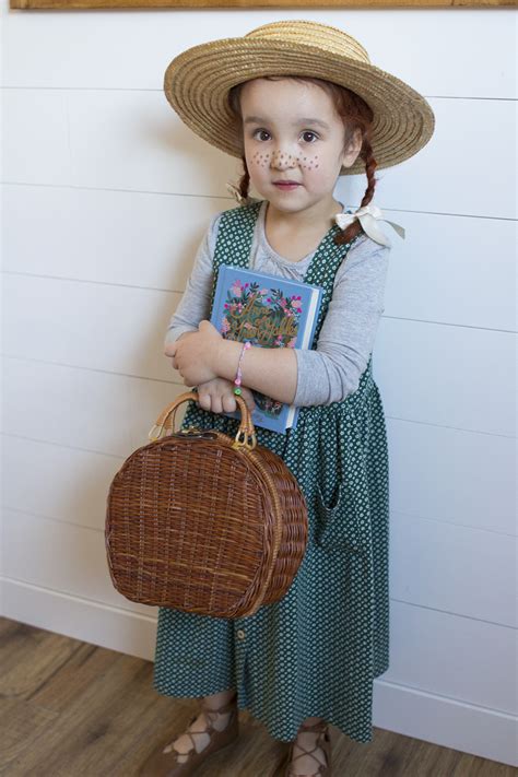 Anne of Green Gables Costume DIY / Kastles