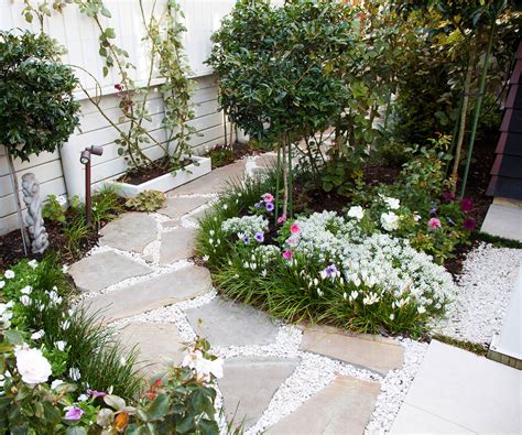 This picture-perfect courtyard garden is small in size but perfectly formed