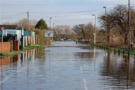 In pictures: River Thames flooding - Surrey Live