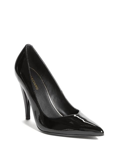 Kait Patent Pump | GUESS Canada