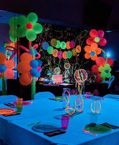 39+ Important Inspiration Neon Party Decoration Ideas