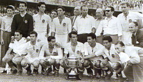 17 Best images about Valencia fc on Pinterest | Jersey, Poster vintage ...