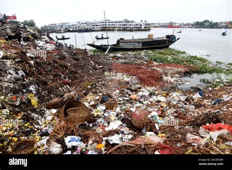 Water pollution by human wastage in Buriganga River in Dhaka ...