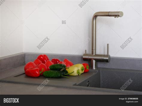 Sink Colorful Image & Photo (Free Trial) | Bigstock