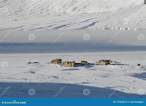 Winter in the Zanskar Valley - 1 Stock Image - Image of chaddar, track: 13764573