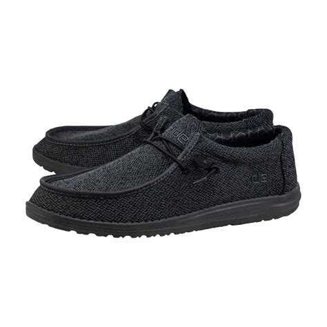 The Wally Sox Micro features: Bi-component stretch-knit upper Stretch-cotton lining UltraLIGHT ...