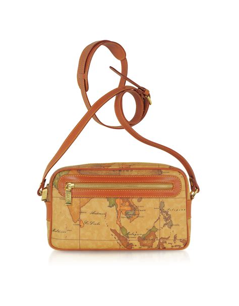 Alviero Martini 1a Classe Geo Print Zippered Shoulder Bag in Brown | Lyst