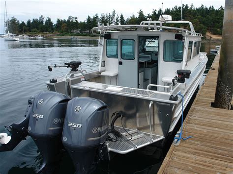 30' Sitka Landing Craft Cabin Aluminum Boat by Silver Streak Boats