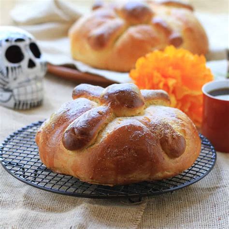 Receta deliciosa de pan de muerto - Hispana Global