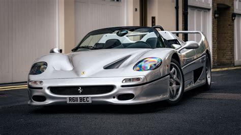 Listen To This Straight-Piped Ferrari F50 Tear Up London | Grand Tour Nation