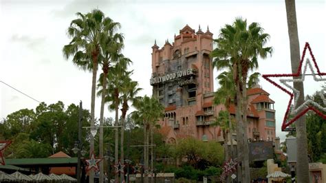 What You Never Noticed About Disney World's Tower Of Terror