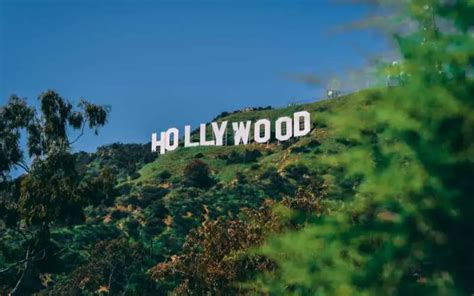 Which Hike To Hollywood Sign? (A Beginners Guide) - OutdoorSpree