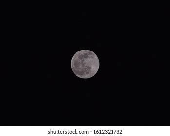 Full Moon Black Background Stock Photo 1612321732 | Shutterstock