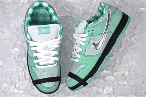 Tagz Footwear Mines the Custom ‘Diamond Lobster’ Nike SB Dunk Low ...