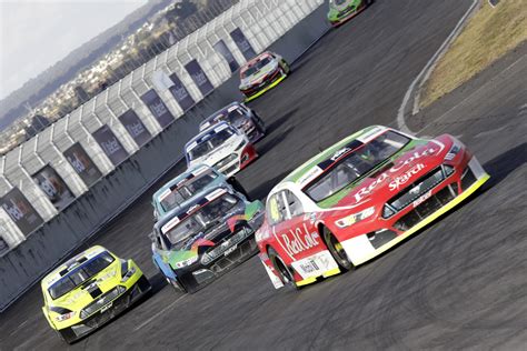 (FOTOS Y VIDEO) Gran Final de la carrera NASCAR México Series | Carlos Martin Huerta