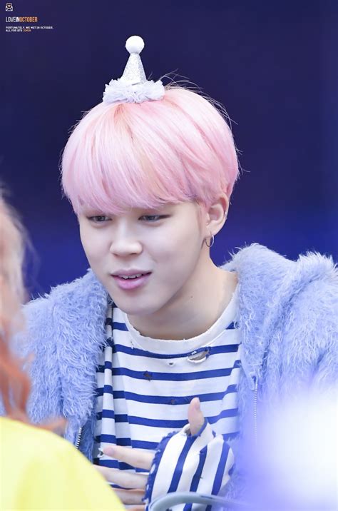 Jimin pink hair 🌸🍃 | Jimin pink hair, Jimin, Park jimin