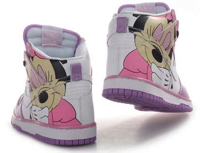 Nike Dunks Custom Design Sneakers : Disney Minnie Mouse Sneakers ...