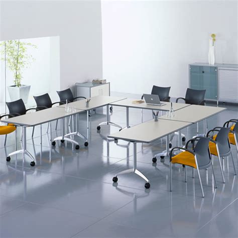 Training Room Furniture - Modern OfficeModern Office