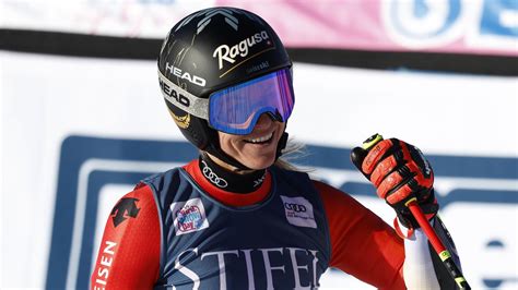 Lara Gut-Behrami nabs first giant slalom of the season in Killington ...