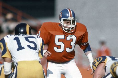 Top 10 Linebackers Not in the Pro Football Hall of Fame - HubPages