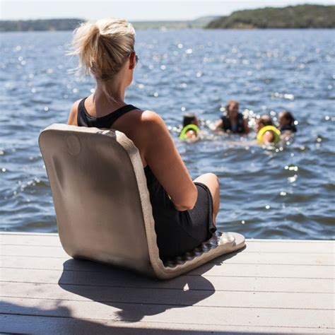 Folding Poolside Chair SS63870 | CozyDays