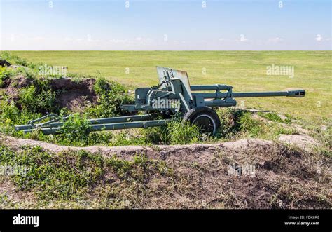 modern artillery cannon Stock Photo - Alamy