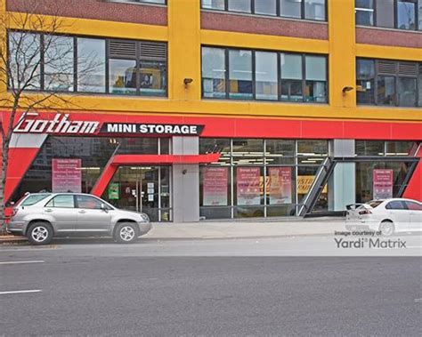 Gotham Mini Storage - 501 10th Avenue, New York, NY, prices from $45