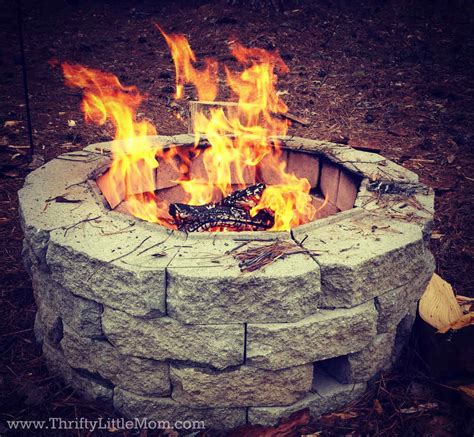 Build Your Own Backyard Fire Pit Using Free Materials » Thrifty Little Mom