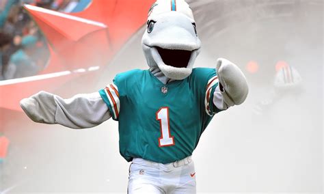 Miami Dolphins teased in Chris Pratt’s new movie, ‘The Tomorrow War’