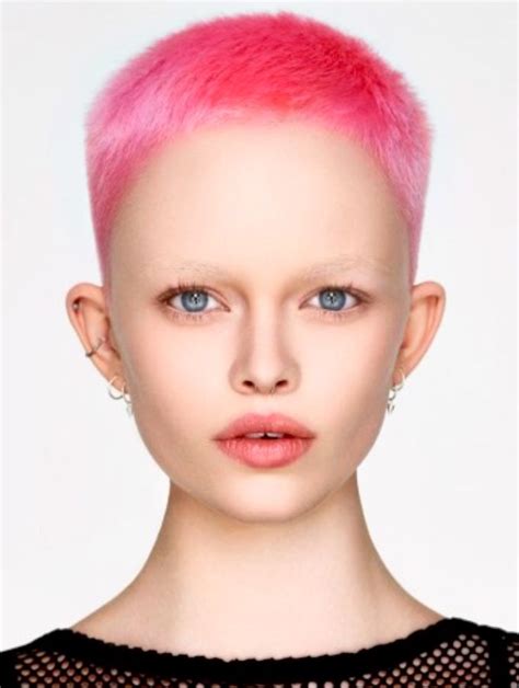 Pink hair | Hair color pink, Pink hair, Short hair styles