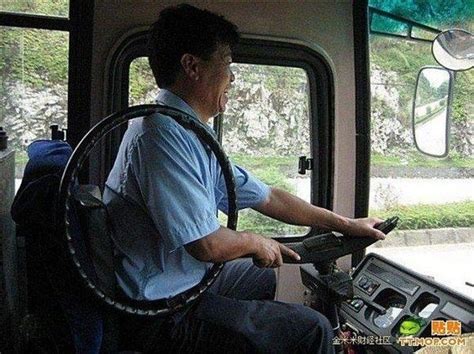 Chinese bus driver has his own way to drive! (6 pics) - Izismile.com