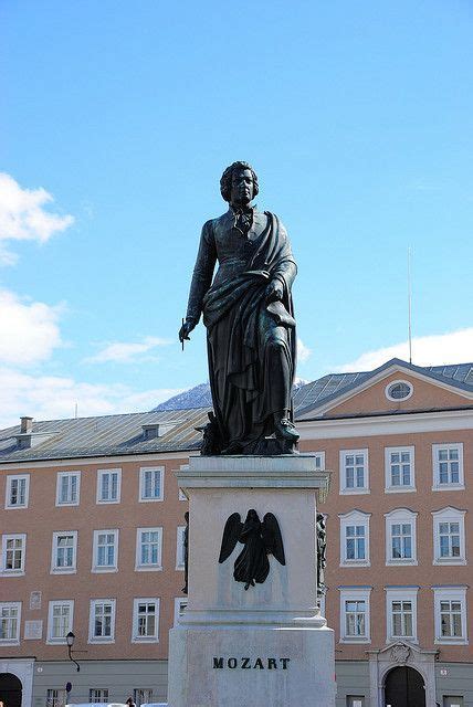 Mozart's Statue - Salzburg, Austria. | Faaker see, Statuen, Salzburger land