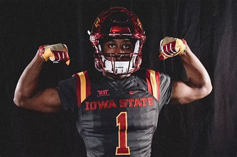 Breece Hall Commits To Iowa State