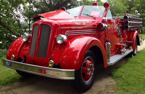 1949 Seagrave, former Delran, NJ | Fire trucks, Fire apparatus, House fire