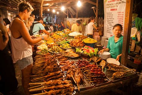 Luang Prabang Night Market - Laos Tours