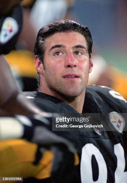 Mike Vrabel Steelers Photos and Premium High Res Pictures - Getty Images