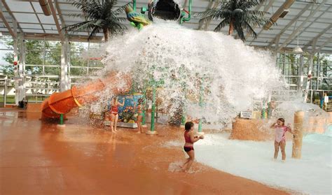 Americana Conference Resort Spa & Waterpark – Niagara Falls – Attractions Ontario