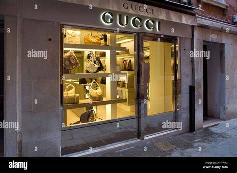 Gucci Outlet In Italy | semashow.com