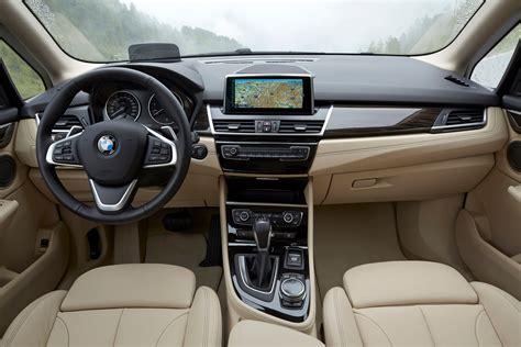 2016 BMW 2 Series Active Tourer Review