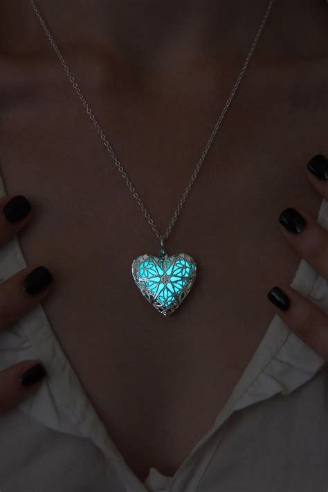 Glow in the Dark Necklace Aqua Heart Glowing Necklace | Etsy Glow Jewelry, Dark Jewelry, Girly ...