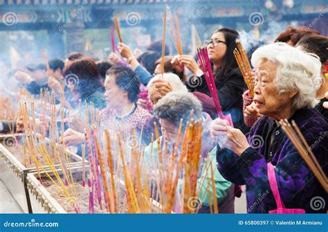 People Praying at Temple editorial photography. Image of china - 65800397