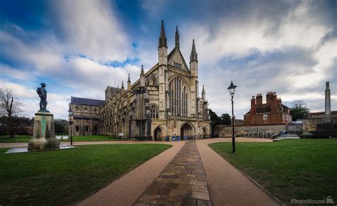 Image of Winchester Cathedral - Exterior | 1025983